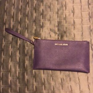 Michael Kors wristlet